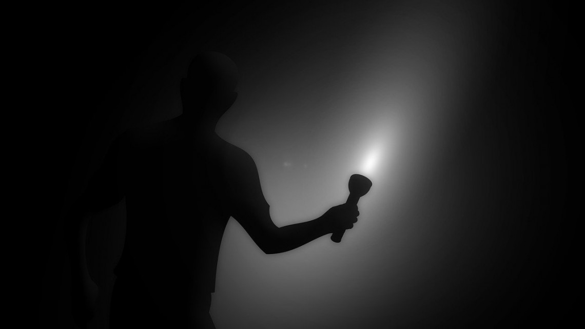 flashlight-7481941_1280